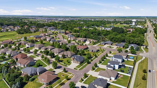 4186 Furnberg Place S, Fargo, ND 58104