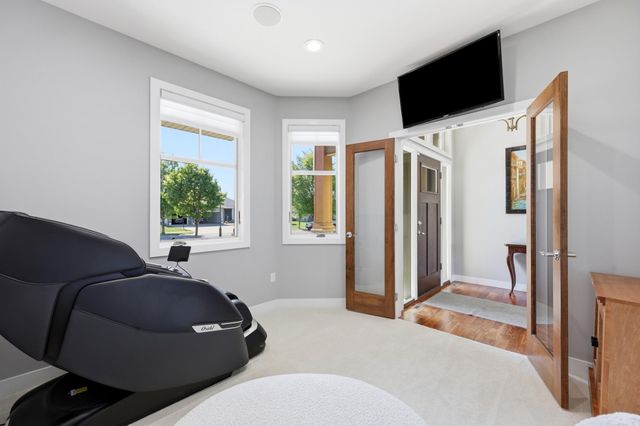 4186 Furnberg Place S, Fargo, ND 58104