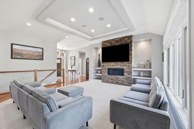4186 Furnberg Place S, Fargo, ND 58104
