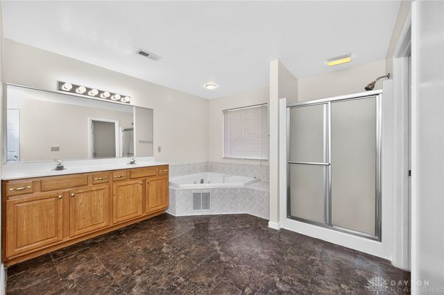 4904 Brooke Hill Court, Liberty Twp, OH 45011