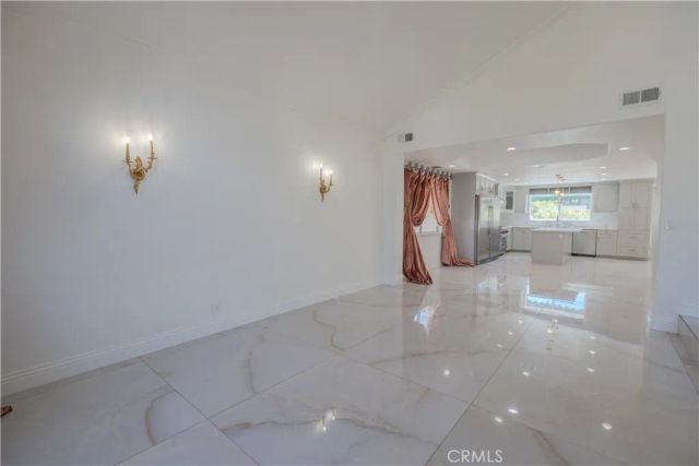 19314 Yolie, Tarzana, CA 91356