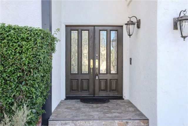 19314 Yolie, Tarzana, CA 91356