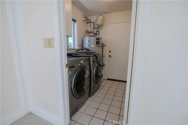 19314 Yolie, Tarzana, CA 91356