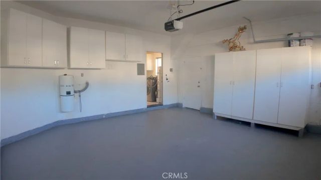 19314 Yolie, Tarzana, CA 91356