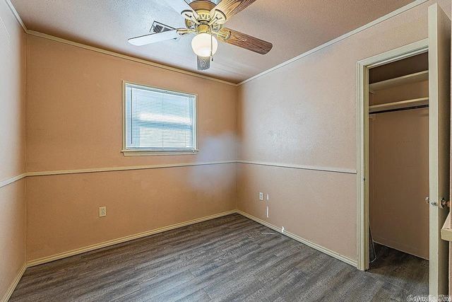 912 Greenlea Dr Street, North Little Rock, AR 72117