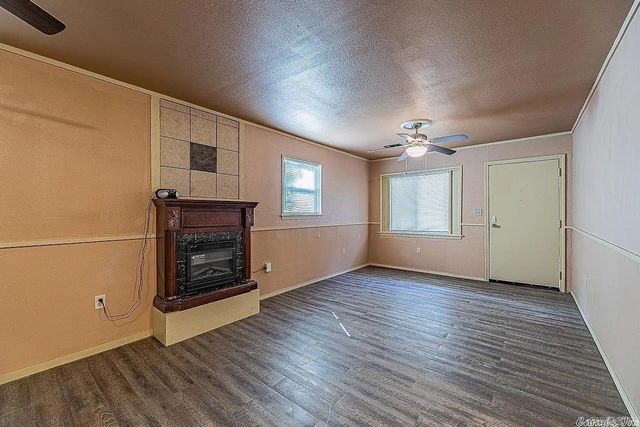 912 Greenlea Dr Street, North Little Rock, AR 72117