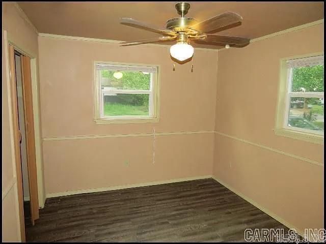 912 Greenlea Dr Street, North Little Rock, AR 72117