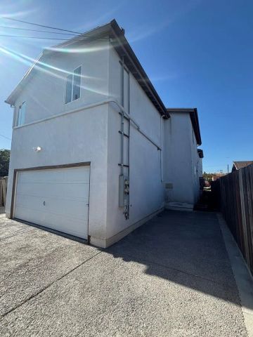 342-344 E 118th, Los Angeles, CA 90061