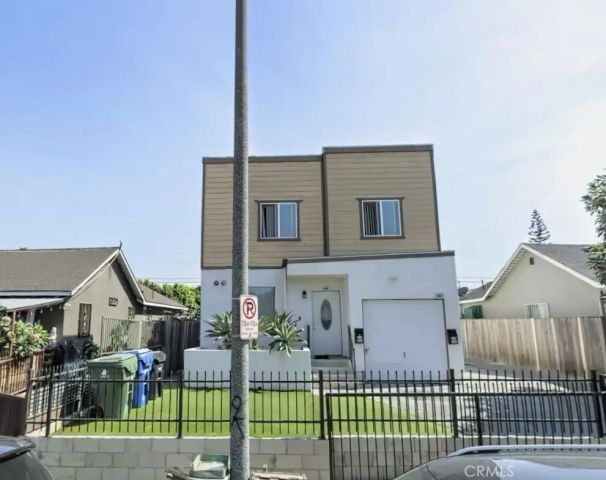 342-344 E 118th, Los Angeles, CA 90061