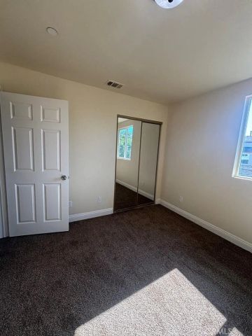 342-344 E 118th, Los Angeles, CA 90061