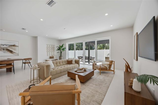 2596 FLOYD STREET, Sarasota, FL 34239