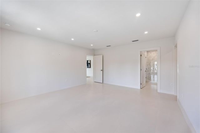 2596 FLOYD STREET, Sarasota, FL 34239
