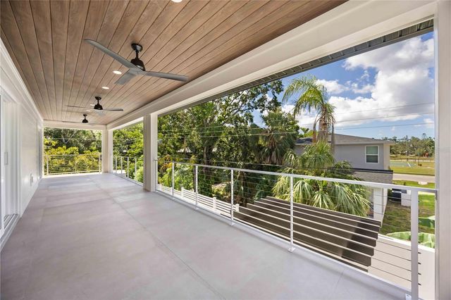 2596 FLOYD STREET, Sarasota, FL 34239
