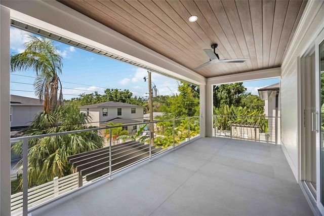 2596 FLOYD STREET, Sarasota, FL 34239