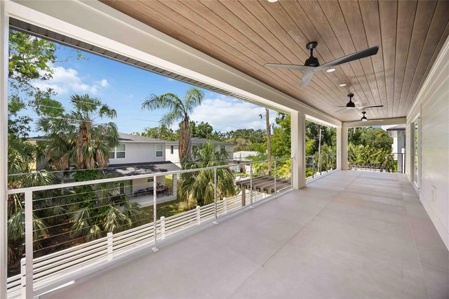 2596 FLOYD STREET, Sarasota, FL 34239