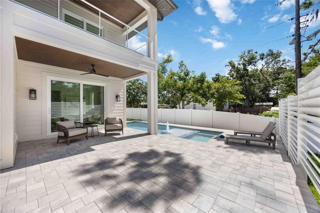 2596 FLOYD STREET, Sarasota, FL 34239