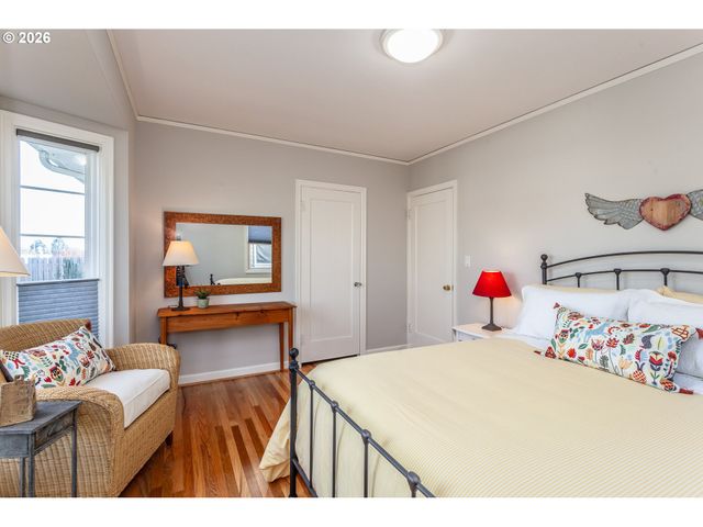 4760 N HARVARD St, Portland, OR 97203