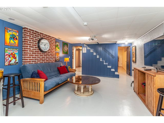 4760 N HARVARD St, Portland, OR 97203