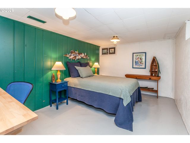 4760 N HARVARD St, Portland, OR 97203