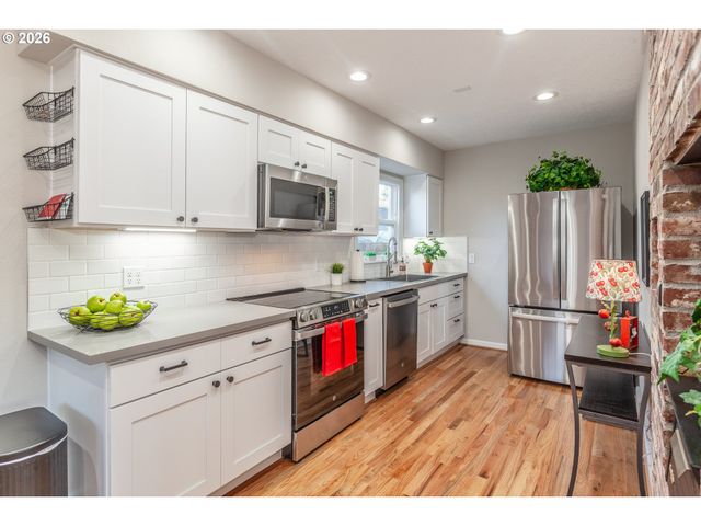 4760 N HARVARD St, Portland, OR 97203