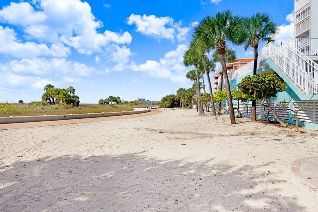11000 GULF BOULEVARD 603, Treasure Island, FL 33706