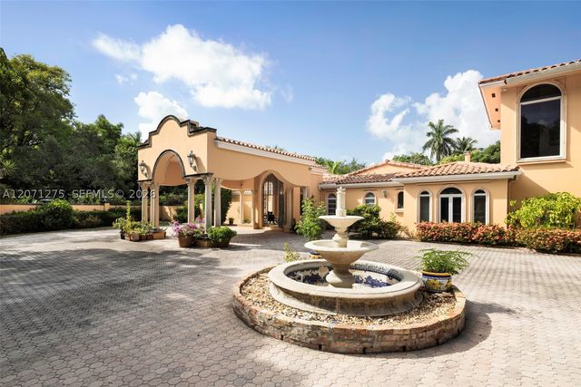 4820 SW 82nd St, Miami, FL 33143