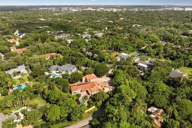 4820 SW 82nd St, Miami, FL 33143