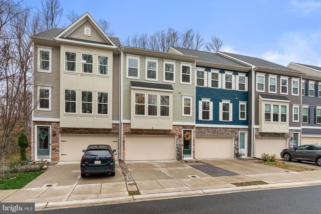 Image 1 of property listing at 2676 SEQUOIA LN, Gambrills, MD 21054