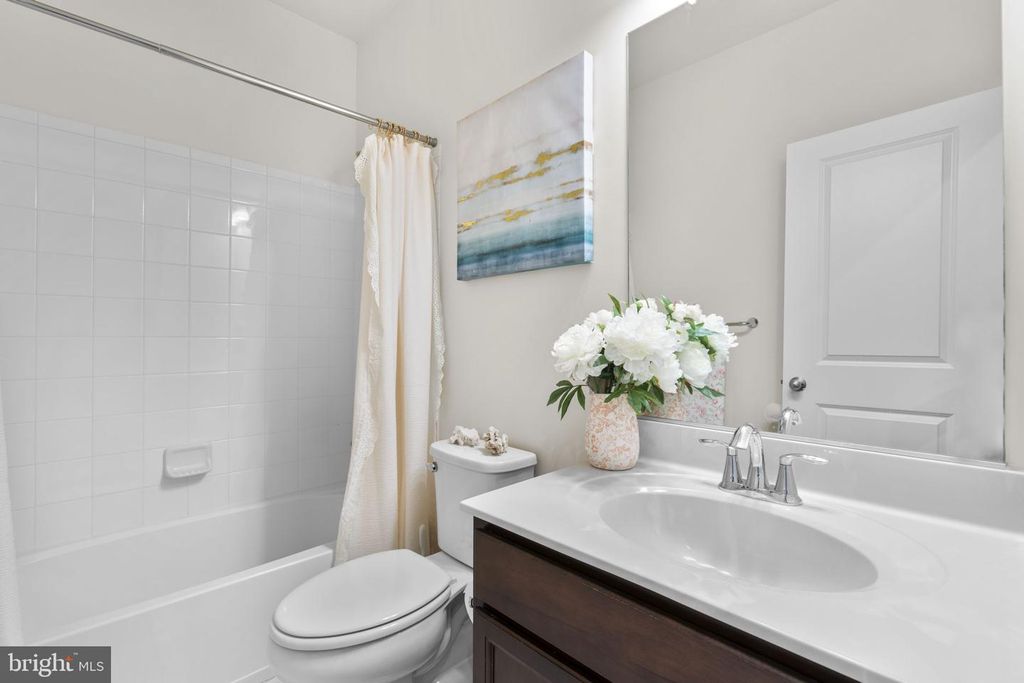 Image 28 of property listing at 2676 SEQUOIA LN, Gambrills, MD 21054