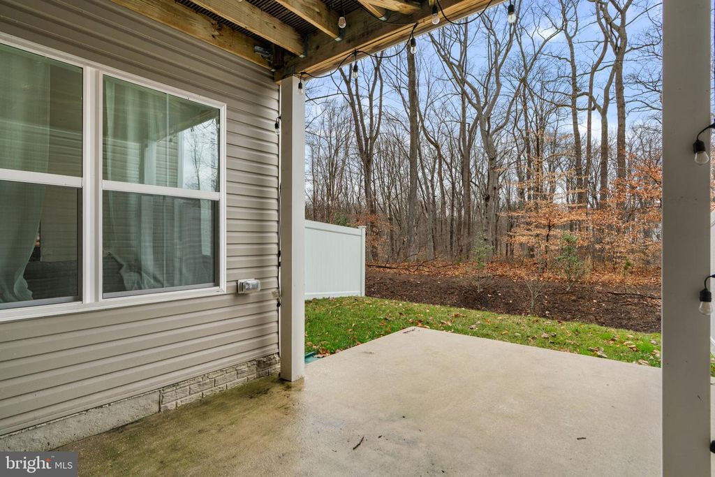 Image 40 of property listing at 2676 SEQUOIA LN, Gambrills, MD 21054