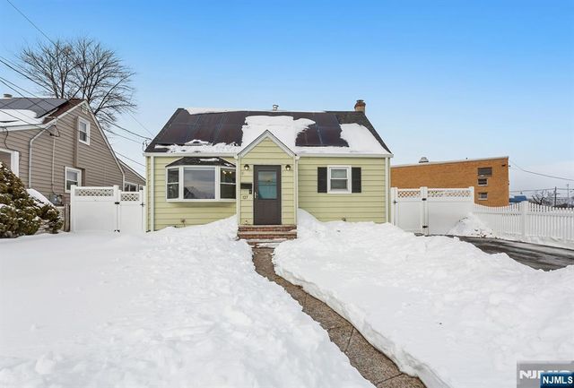 127 Tuella Avenue, Elmwood Park, NJ 07407