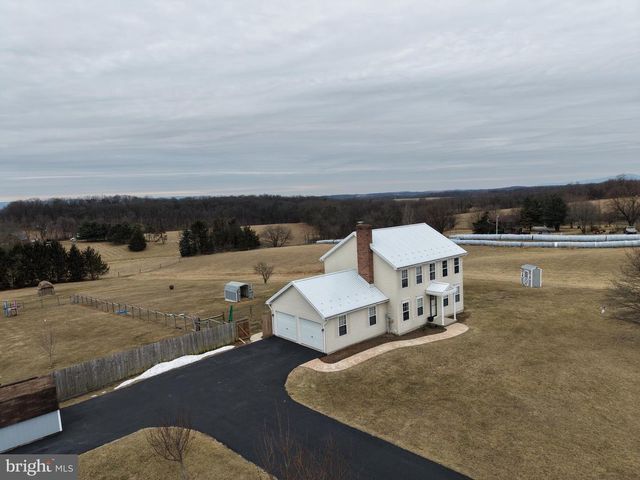 4 SUBDIVISION ROAD, Newville, PA 17241