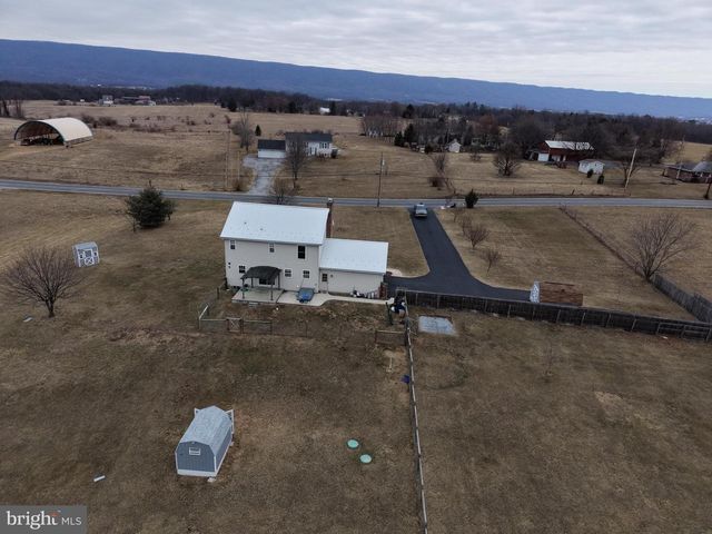 4 SUBDIVISION ROAD, Newville, PA 17241
