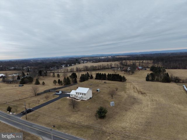 4 SUBDIVISION ROAD, Newville, PA 17241