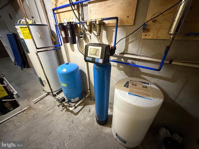 4 SUBDIVISION ROAD, Newville, PA 17241