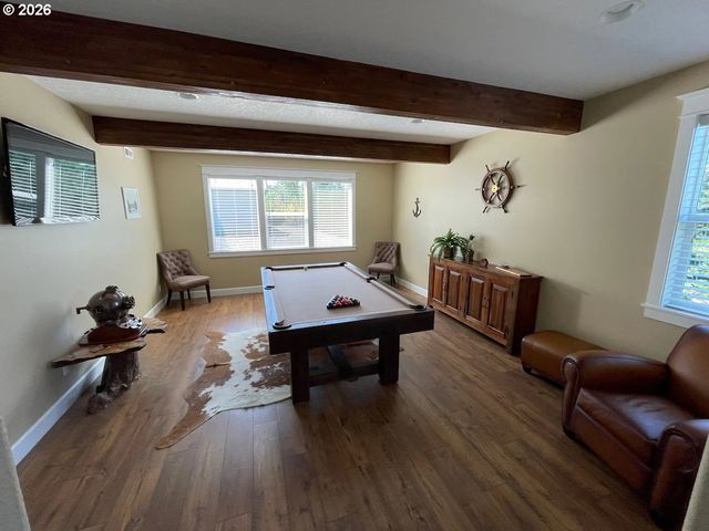 16695 S HARDING Rd, Oregon City, OR 97045