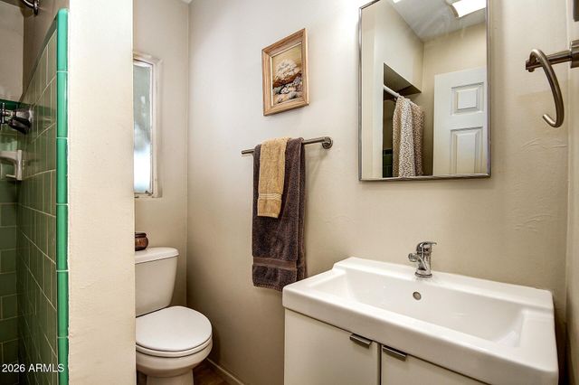 7023 N 11TH Place, Phoenix, AZ 85020