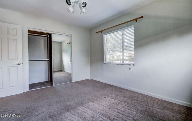 7023 N 11TH Place, Phoenix, AZ 85020