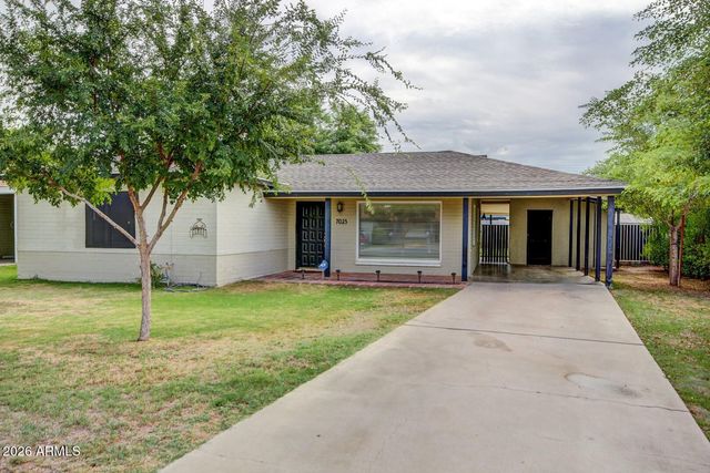 7023 N 11TH Place, Phoenix, AZ 85020