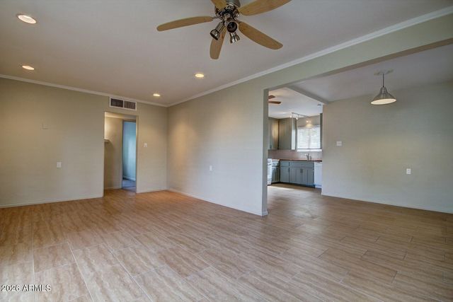 7023 N 11TH Place, Phoenix, AZ 85020