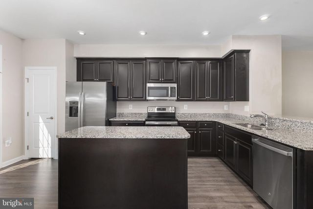 509 VIEW POINT WAY, Fredericksburg, VA 22405