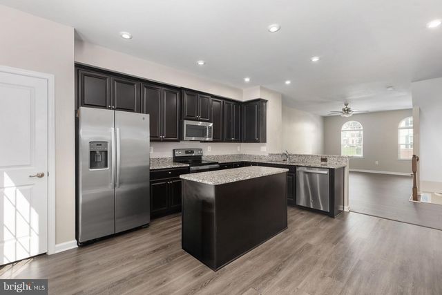 509 VIEW POINT WAY, Fredericksburg, VA 22405