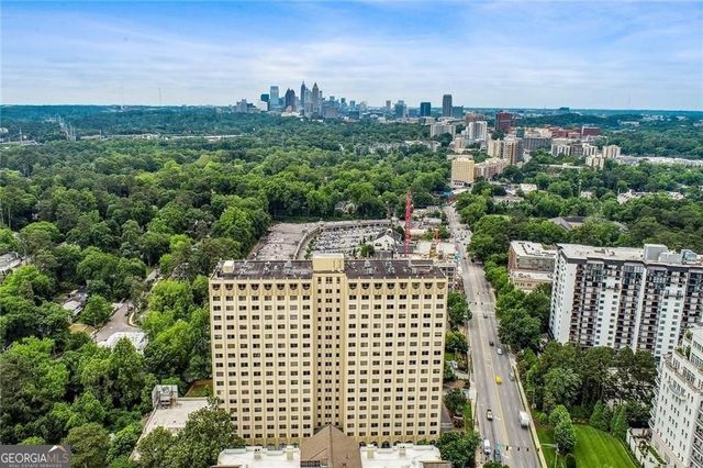 2479 Peachtree Road NE 203, Atlanta, GA 30305
