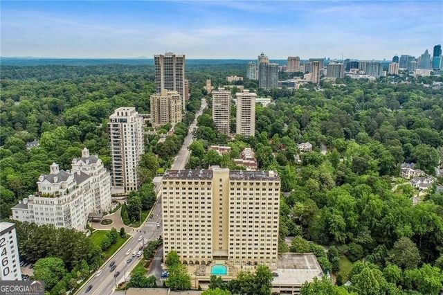 2479 Peachtree Road NE 203, Atlanta, GA 30305
