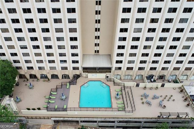 2479 Peachtree Road NE 203, Atlanta, GA 30305