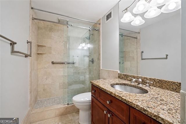 2479 Peachtree Road NE 203, Atlanta, GA 30305