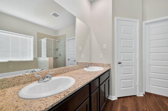 8102 Coral Drive, Texas City, TX 77591