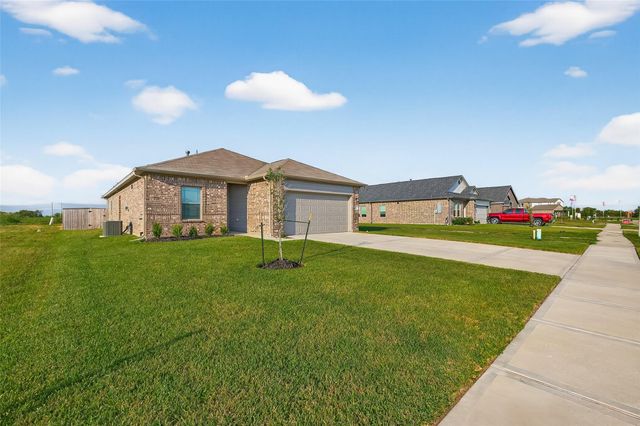 8102 Coral Drive, Texas City, TX 77591
