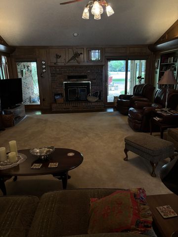 3808 Fairway Drive, Granbury, TX 76049