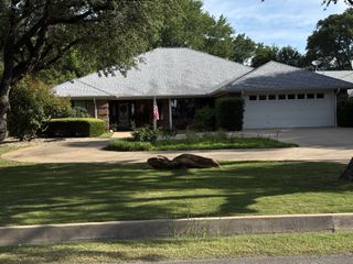 3808 Fairway Drive, Granbury, TX 76049